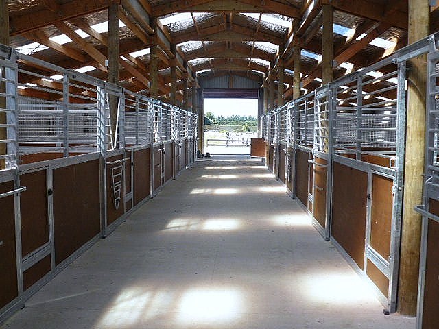 Image of Barn at Kentuckiana Lodge